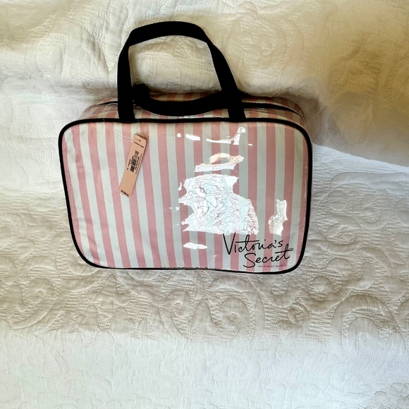 Victoria’s Secret toiletry bag -NWT - Picture 4 of 16